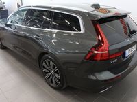 begagnad Volvo V60 T6 Recharge AWD Aut Inscription *Drag *Komfortstol