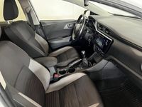 begagnad Toyota Auris Touring Sports 1.2 Turbo Comfort 2017, Halvkombi