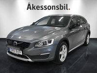 Begagnad Volvo V60 CC Summum 190 HK (139 kW) 2016 Grå Kombi
