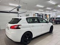 Begagnad Peugeot 308 Active 131 HK (96 kW) 2019 Vit Halvkombi