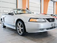 Begagnad Ford Mustang 200 HK (147 kW) 2002 Silver Cab
