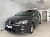 Begagnad VW Sharan 140 HK (102 kW) 2013 Ljusgrå Minibuss
