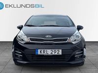 Begagnad Kia Rio Comfort 84 HK (61 kW) 2014 Svart Halvkombi