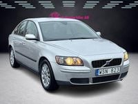 Begagnad Volvo S40 140 HK (102 kW) 2005 Ljusgrå Sedan