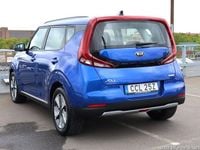 Begagnad Kia Soul EV 100 kW (136 HK) 2020 Blå samma som bilen SUV