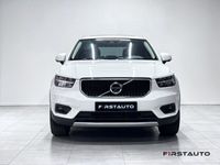 begagnad Volvo XC40 D4 AWD MOMENTUM 360° PANO VOC H/K COCKPIT M-VÄRM