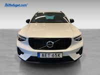 Begagnad Volvo XC40 Plus 165 HK (121 kW) 2025 Vit SUV