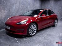 Begagnad Tesla Model 3 Long Range AWD 366 kW (498 HK) 2019 Röd Sedan