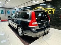 Begagnad Volvo V70 Kinetic 116 HK (85 kW) 2015 Grå Kombi