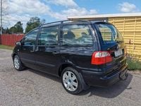 Begagnad Ford Galaxy 141 HK (103 kW) 2005 Mörkblå (blå) Minibuss