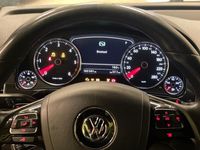 begagnad VW Touareg 3.0 V6 TDI BlueMotion 4Motion Automat PremSport, R-line 245hk