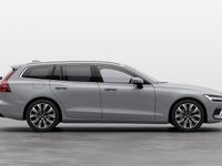 begagnad Volvo V60 Recharge T6 II Core Edition 2024, Kombi