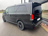 Begagnad Mercedes V300 Exclusive 237 HK (174 kW) 2024 Svart Minibuss