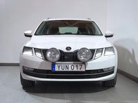 Begagnad Skoda Octavia Style 150 HK (110 kW) 2018 Vit Kombi
