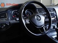 Begagnad VW Golf VII 110 HK (80 kW) 2018 Vit Kombi
