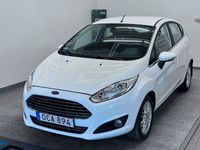 begagnad Ford Fiesta 5-dörrar 1.0 EcoBoost Powershift Euro 6 2016, Halvkombi