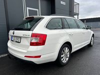 begagnad Skoda Octavia Kombi 1.0 TSI Drag Fjärrvärmare El-Baklucka