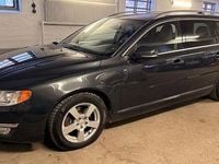 Begagnad Volvo V70 Summum 116 HK (85 kW) 2014 Grå Kombi