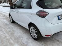 Begagnad Renault Zoe 80 kW (109 HK) 2022 Vit Halvkombi