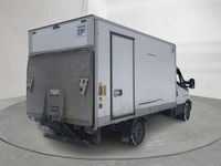 Begagnad Iveco Daily 156 HK (114 kW) 2021 Vit