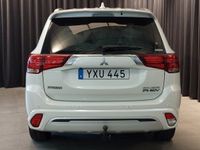 begagnad Mitsubishi Outlander P-HEV 2.4 Hybrid 4WD CVT Business 2020, SUV
