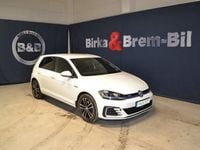 Begagnad VW Golf VIII GTE 204 HK (150 kW) 2020 Vit Halvkombi