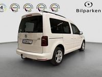 Begagnad VW Caddy 110 HK (80 kW) 2016 Vit Minibuss