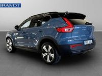 Begagnad Volvo XC40 Plus 175 kW (238 HK) 2023 Blå SUV