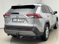 Begagnad Toyota RAV4 222 HK (163 kW) 2020 Silver SUV