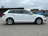 begagnad Audi A3 Sportback 1.6 TDI Attraction, Comfort | 2 ägare