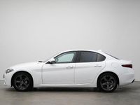 Begagnad Alfa Romeo Giulia Super 200 HK (147 kW) 2018 Vit Sedan