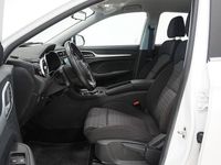 Begagnad MG ZS Comfort 130 kW (177 HK) 2022 Vit Sedan
