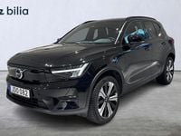 Begagnad Volvo XC40 Core 172 kW (234 HK) 2023 Svart SUV