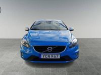 Begagnad Volvo V40 R-Design 150 HK (110 kW) 2016 Blå Halvkombi