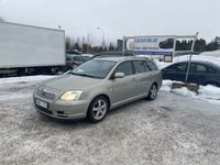 begagnad Toyota Avensis Kombi 2.4 D-4 VVT-i