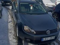 Begagnad VW Golf VI 102 HK (75 kW) 2011 Halvkombi