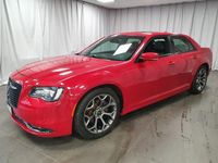 Begagnad Chrysler 300 305 HK (224 kW) 2015 Röd Sedan