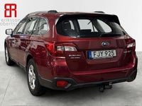 Begagnad Subaru Outback 175 HK (128 kW) 2015 Röd Kombi