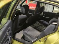 Begagnad Renault Clio R.S. 75 HK (55 kW) 2005 Halvkombi