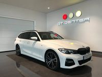 begagnad BMW 330 i Touring M Sport Navi 19"fälg Hifi 258hk