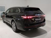 Ny VW Passat R-line 177 HK (130 kW) 2025 Svart (grenadilla black metallic) Kombi