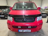 Begagnad VW Caravelle Comfortline 174 HK (127 kW) 2007 Röd Minibuss