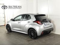 Begagnad Toyota Yaris 2024 Silver Halvkombi
