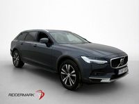 Begagnad Volvo V90 CC Momentum 197 HK (144 kW) 2020 Mörkblå Kombi