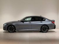 Begagnad BMW 330 Sport Line 292 HK (214 kW) 2025 Grå