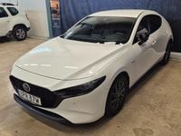 Begagnad Mazda 3 122 HK (89 kW) 2019 Vit Halvkombi