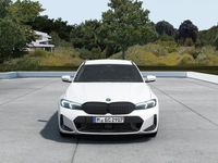 begagnad BMW 330e xDrive Touring M Sport Innovation DAP Keyles Drag HiFi