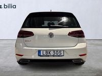 Begagnad VW Golf VII R-line 151 HK (111 kW) 2020 Vit Halvkombi