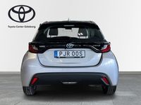 begagnad Toyota Yaris Hybrid 1,5 5D ACTIVE KOMFORTPAKET