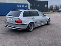 begagnad BMW 320 i E46